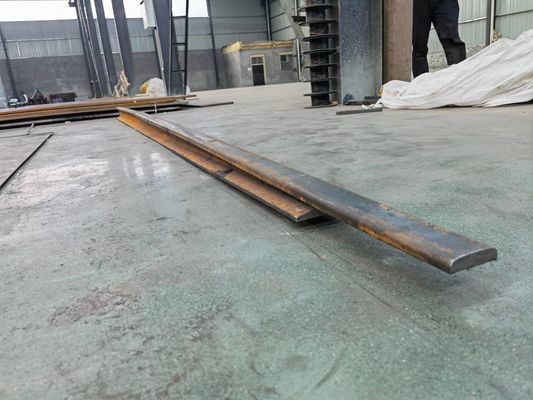 주문 세번째 램프 레일은 26 Q235 강철 110 높이 철도노선을 제공합니다 online manufacture